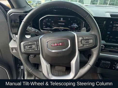 Used 2025 GMC Sierra 1500 SLT image 30