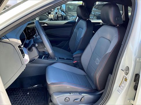 New 2026 Volkswagen Jetta GLI Autobahn image 9