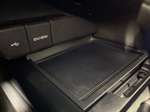 Used 2020 Toyota Camry LE w/ Convenience Package image 28