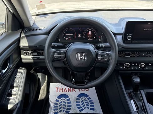 Used 2023 Honda Accord EX image 11