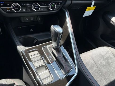 Certified 2025 Acura ADX A-Spec image 22