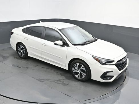 Used 2024 Subaru Legacy Premium AWD/4WD image 32