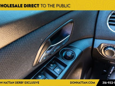 Used 2016 Chevrolet Cruze LT FWD image 11