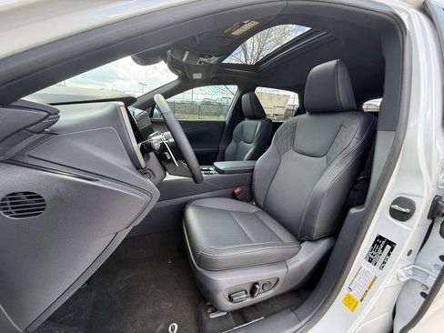 New 2026 Lexus RX 350 FWD image 5