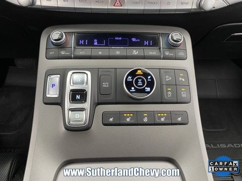 Used 2021 Hyundai Palisade Calligraphy w/ Winter Package image 32