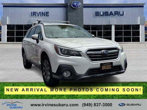 Used 2018 Subaru Outback 3.6R Touring AWD/4WD image 1