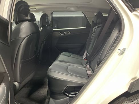 Used 2025 Kia Sportage EX w/ EX Premium Package AWD/4WD image 37