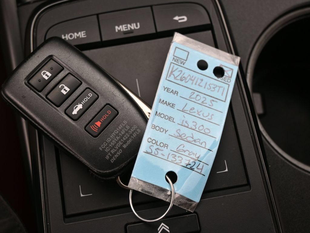 Used 2025 Lexus IS 300 w/ Premium Package RWD image 31
