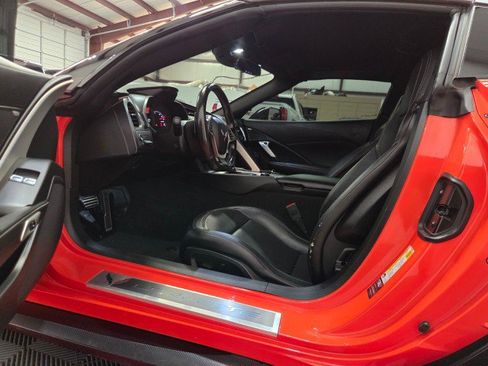 Used 2019 Chevrolet Corvette Z06 RWD image 39