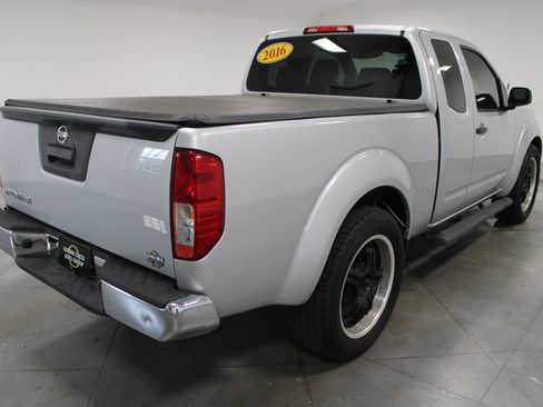 Used 2016 Nissan Frontier S w/ S Preferred Package RWD image 9