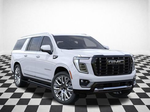 New 2026 GMC Yukon XL Denali Ultimate w/ LPO, Floor Liner Package AWD/4WD image 37