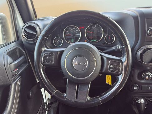 Used 2018 Jeep Wrangler Unlimited Sport AWD/4WD image 15