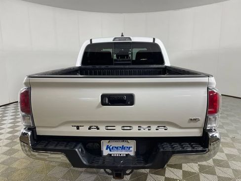 Used 2023 Toyota Tacoma TRD Off-Road AWD/4WD image 8