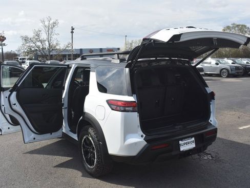 New 2026 Nissan Pathfinder Rock Creek w/ Rock Creek Premium Package image 18