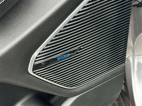 Used 2021 Jeep Grand Cherokee L Overland image 23