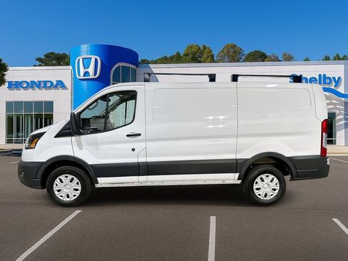 Used 2024 Ford Transit 250 Low Roof w/ Exterior Upgrade Package image 5