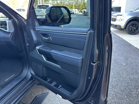 Used 2024 Toyota Sequoia Platinum image 12