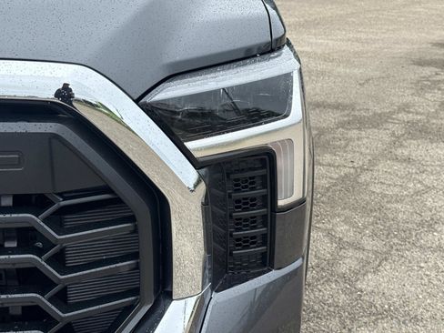 New 2026 Toyota Tundra SR5 AWD/4WD image 10