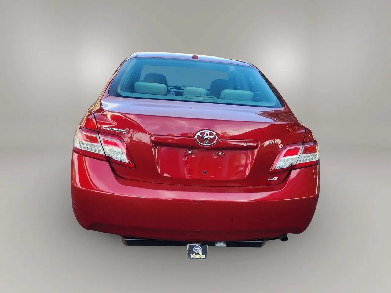 Used 2010 Toyota Camry LE FWD image 5