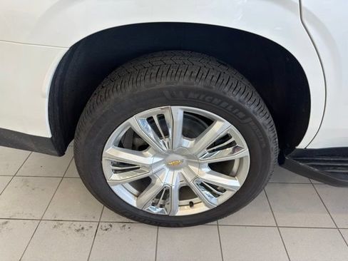 Used 2021 Chevrolet Tahoe High Country AWD/4WD image 42