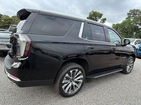 New 2026 Chevrolet Tahoe High Country w/ Sun And Tow Package AWD/4WD image 9