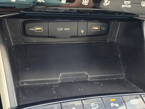 Certified 2024 Hyundai Tucson Limited FWD image 20