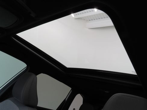 New 2026 Subaru Forester Premium image 21