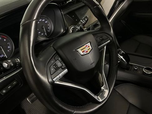 Used 2024 Cadillac XT6 Sport w/ Technology Package AWD/4WD image 17
