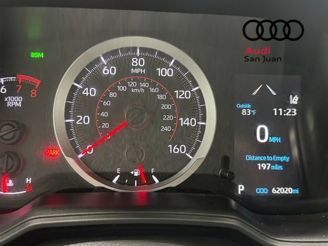 Used 2020 Toyota Corolla SE w/ SE Premium Package FWD image 16