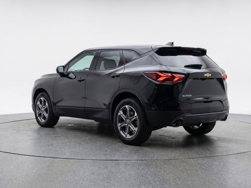 Used 2025 Chevrolet Blazer LT image 6