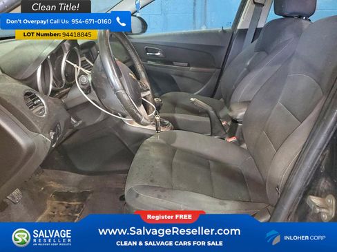 Used 2014 Chevrolet Cruze LT image 9