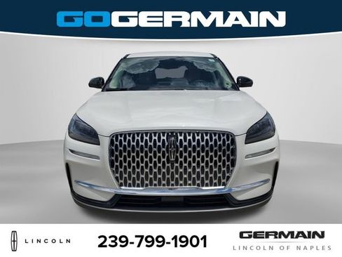 New 2025 Lincoln Corsair FWD image 3