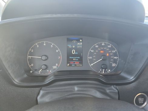 Certified 2023 Toyota Corolla Cross LE w/ Moonroof Package image 19