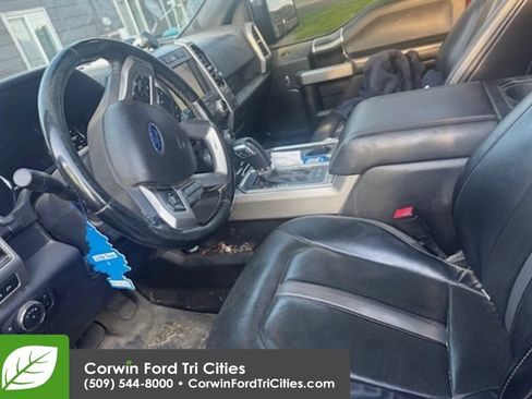 Used 2018 Ford F150 Platinum w/ Equipment Group 701A Luxury AWD/4WD image 5