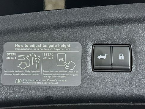 Used 2023 INFINITI QX50 Luxe image 30