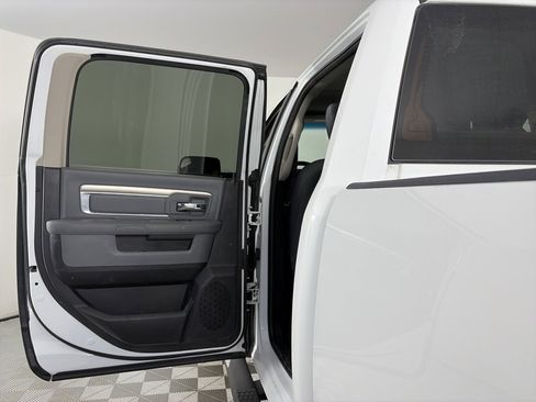 Used 2017 RAM 2500 Big Horn image 12