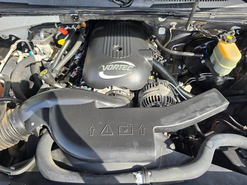 Used 2002 Chevrolet Suburban LS RWD image 55