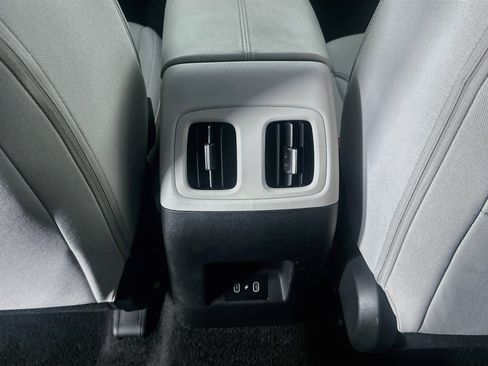 Used 2026 Hyundai Tucson SEL FWD image 28