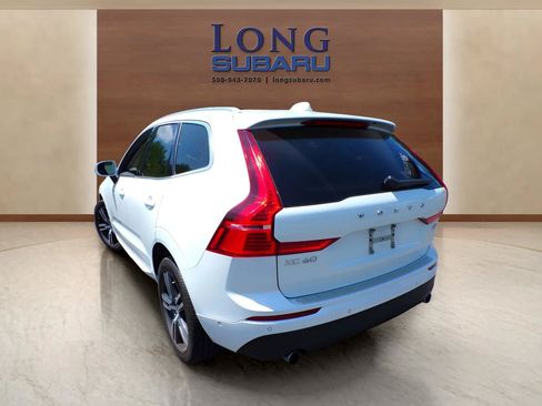 Used 2018 Volvo XC60 T6 Momentum w/ Advanced Package AWD/4WD image 3
