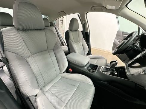 Certified 2025 Subaru Legacy Premium AWD/4WD image 19
