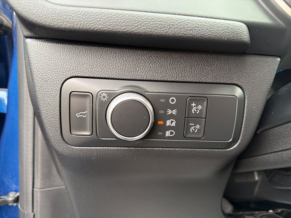 Used 2022 Ford Escape SE w/ Convenience Package AWD/4WD image 19