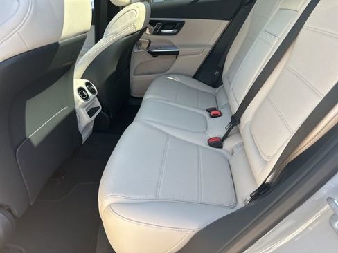 New 2026 Mercedes-Benz GLC 300 4MATIC image 22