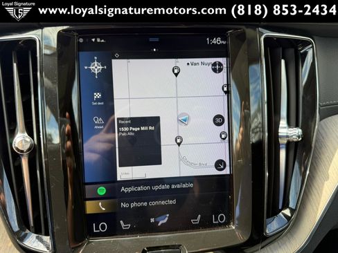 Used 2018 Volvo XC60 T6 Inscription w/ Luxury Seat Package image 31