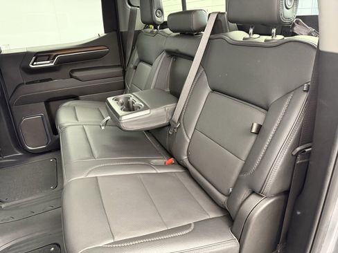 Used 2024 GMC Sierra 1500 Denali image 40