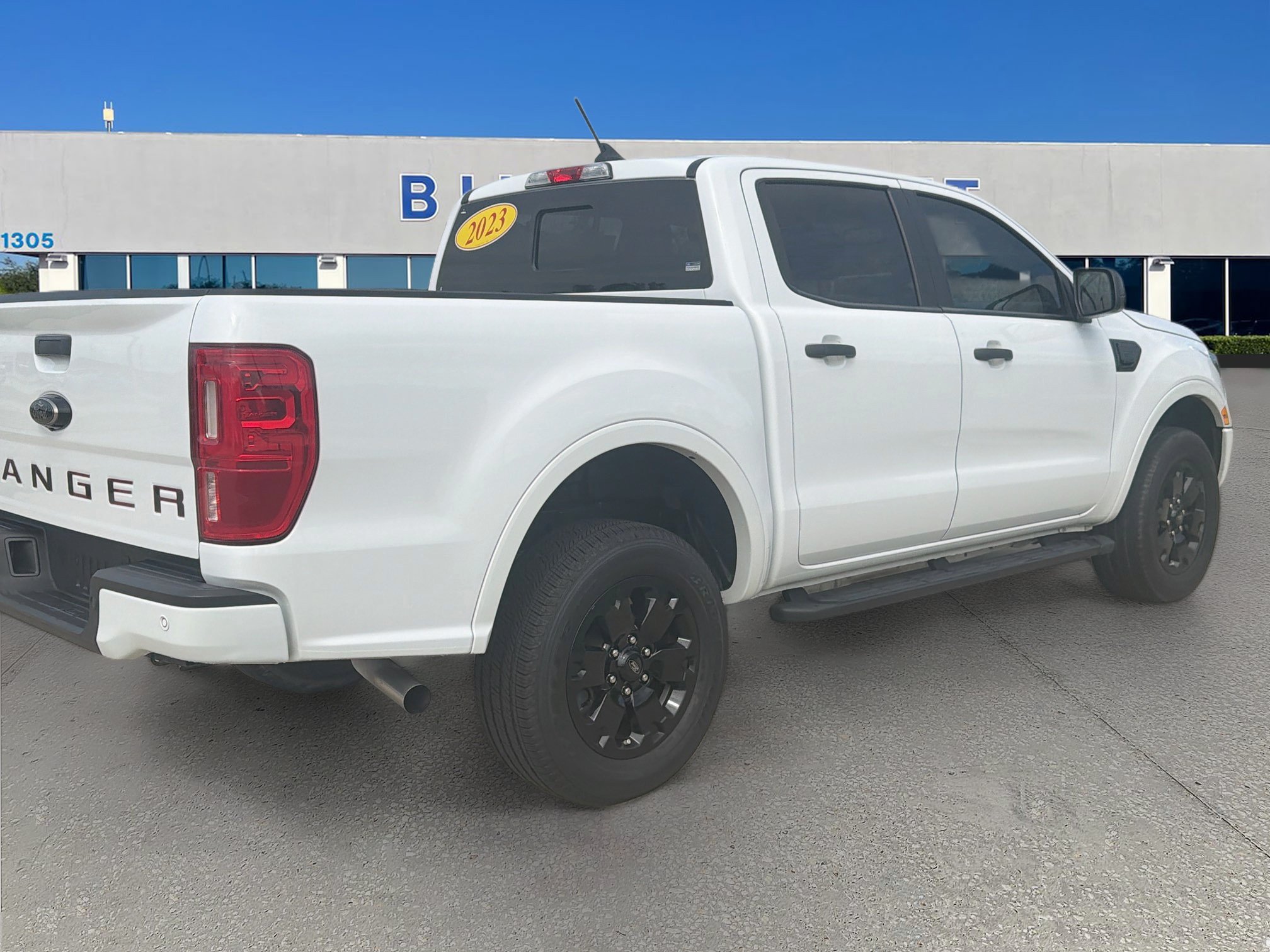 Used 2023 Ford Ranger XLT w/ Equipment Group 302A High RWD image 8