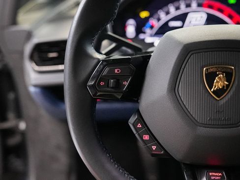 Used 2023 Lamborghini Huracan Tecnica RWD image 35