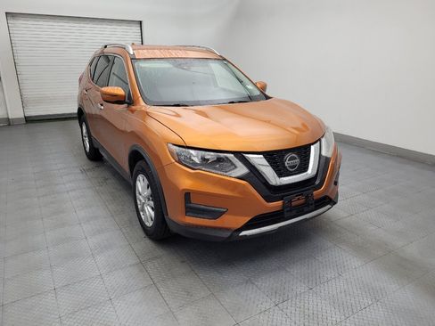 Used 2019 Nissan Rogue SV AWD/4WD image 13