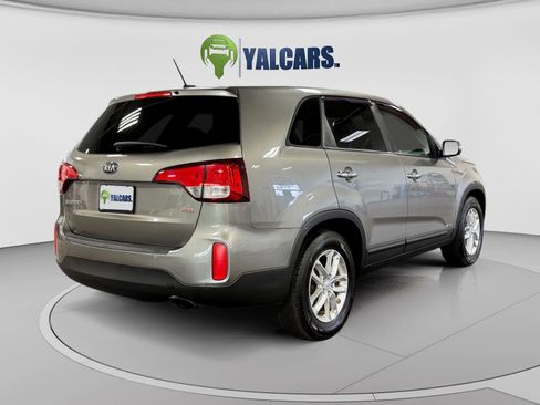 Used 2015 Kia Sorento LX AWD/4WD image 5