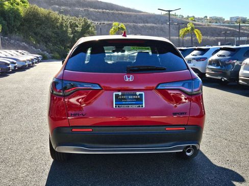 New 2026 Honda HR-V Sport image 6