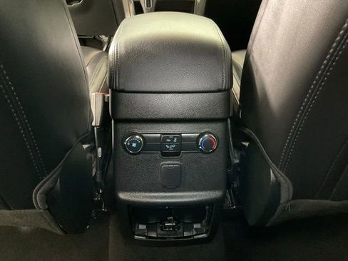 Certified 2019 Ford Explorer XLT w/ Equipment Group 202A image 18